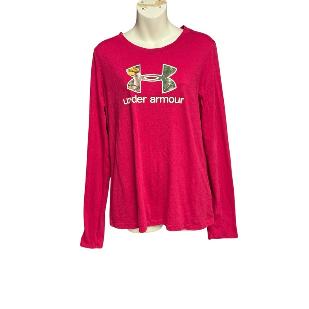 Under Armour dark Pink Long Sleeve Shirt size large fitted camo logo